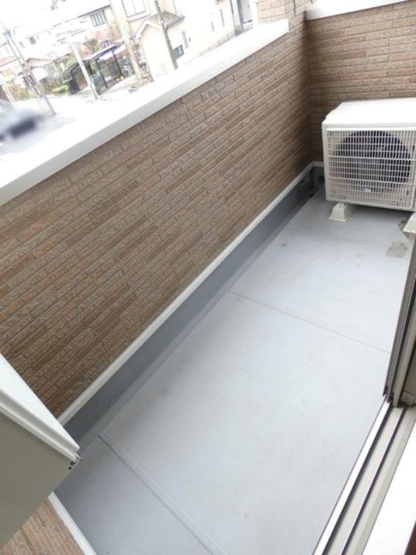 バルコニー　図面と現状に相違がある場合には現状を優先