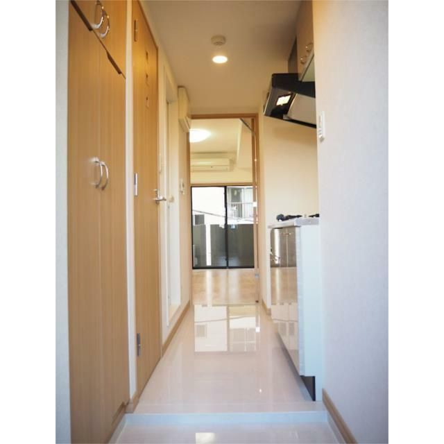 玄関　（別タイプ参考写真）ルーブル巣鴨　豊島区巣鴨3