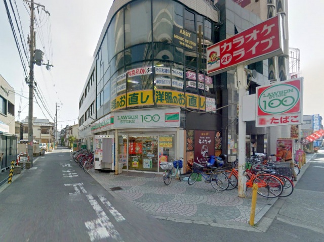 コンビニ　ローソンストア100出戸駅前店（コンビニ）まで236m