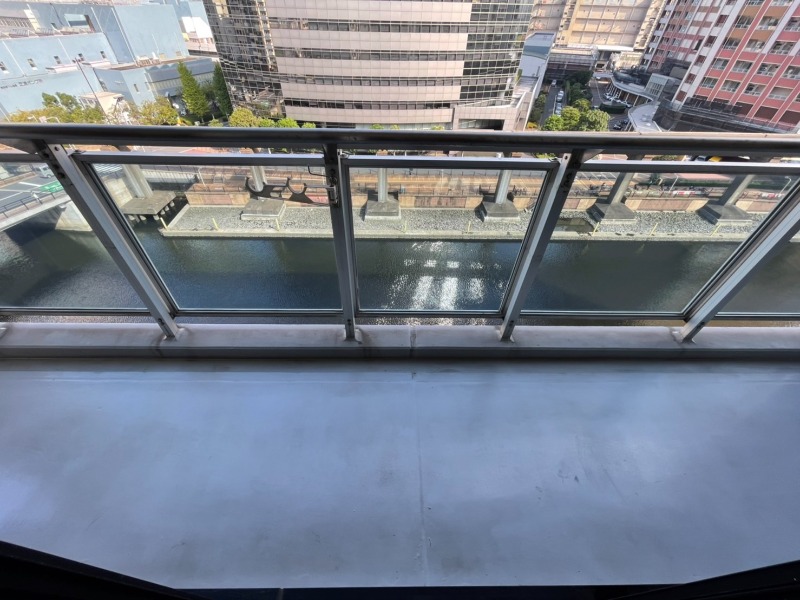 バルコニー　別のお部屋の写真です。