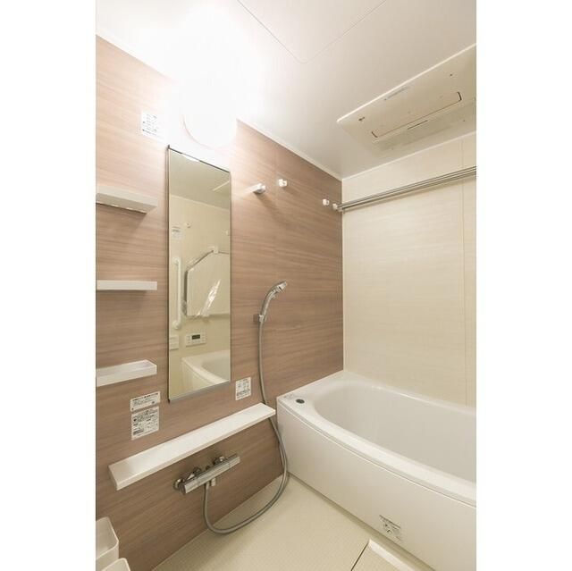 バス・シャワールーム　お風呂です