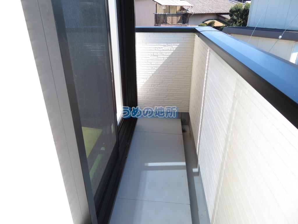 バルコニー　バルコニー