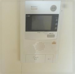 セキュリティ　★テレビモニター付きオートロックです★