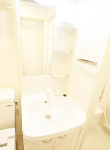 洗面設備　★洗面台とトイレはセパレート★
