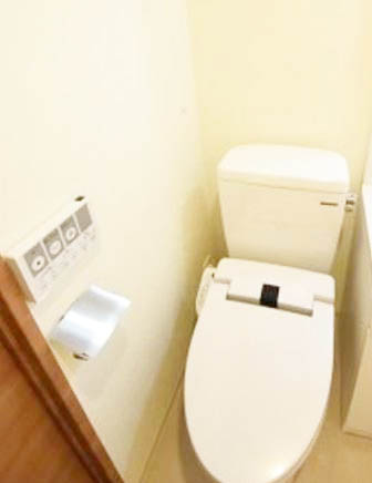 トイレ　★温水洗浄便座★