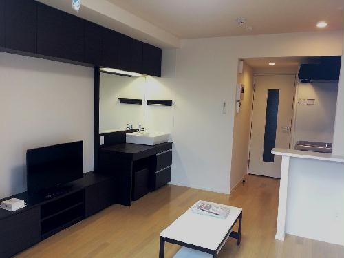 居室・リビング　号室により間取りが反転している場合があります。