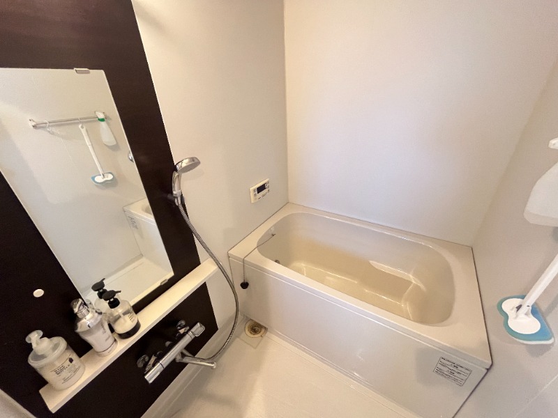 バス・シャワールーム　別号室イメージ