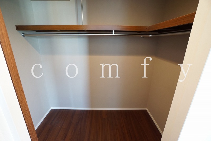 収納　ウォークインクローゼット