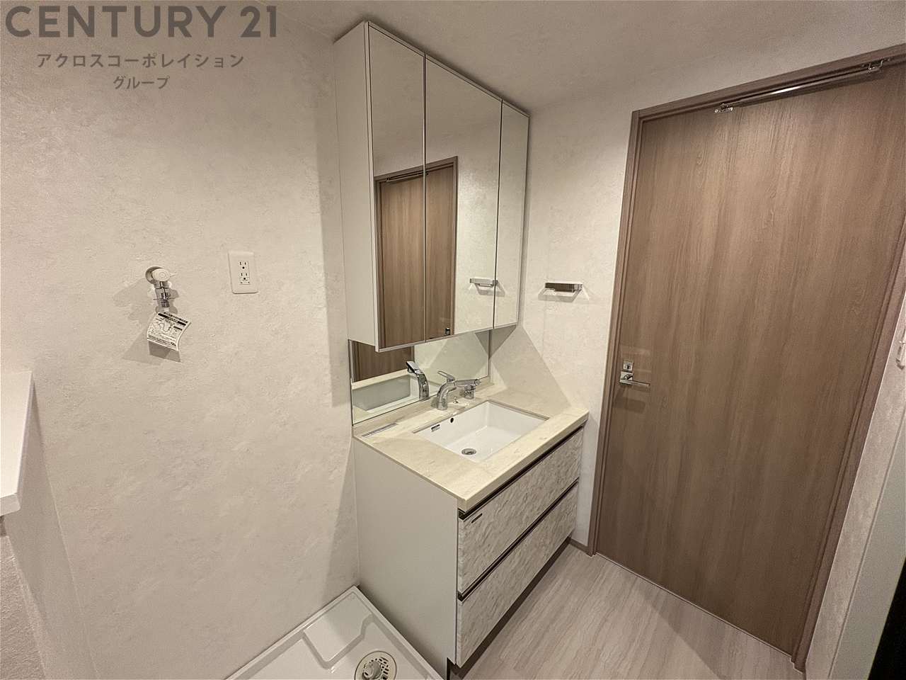 洗面設備　洗髪洗面化粧台付き♪