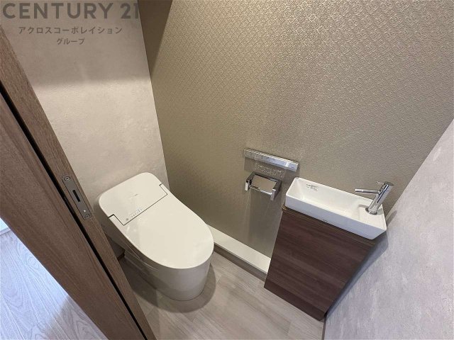 トイレ　ウォシュレット付きのトイレです♪