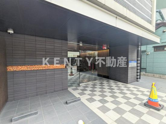 エントランス　清潔なエントランスです