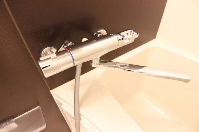 バス・シャワールーム　※別室の参考写真の為、現況優先です。