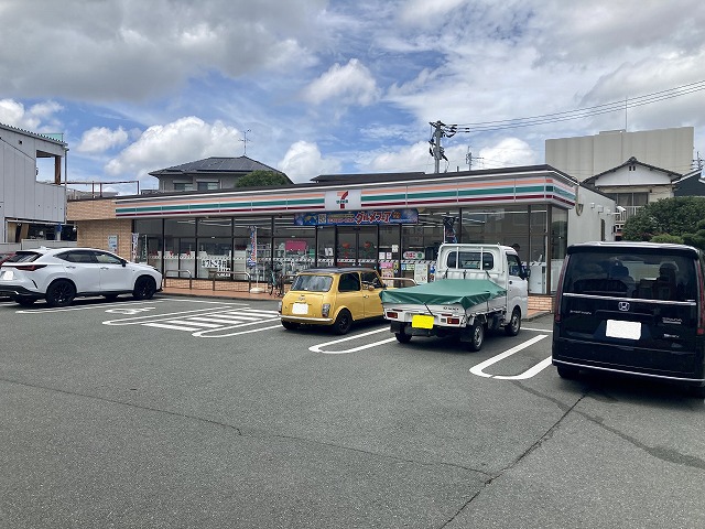 コンビニ　セブンイレブン　花園１丁目店（コンビニ）まで500m