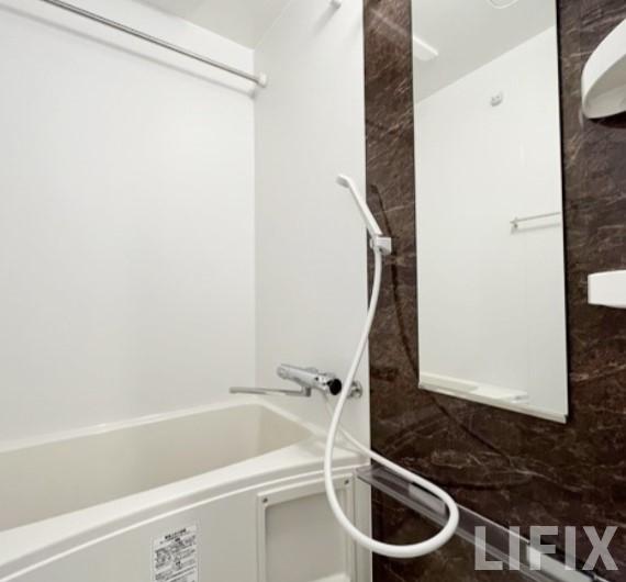 バス・シャワールーム　風呂