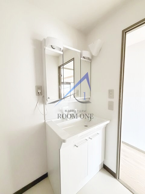 洗面設備　洗面台です。