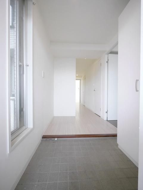 玄関　他号室の室内写真です