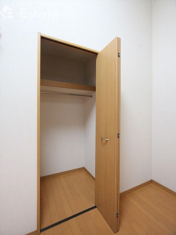 収納　クローゼット