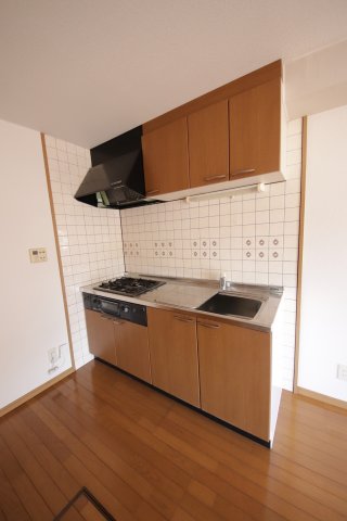 キッチン　※同タイプの別の部屋の写真です。