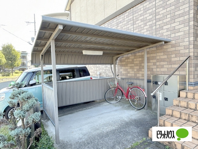 ロビー　駐輪場