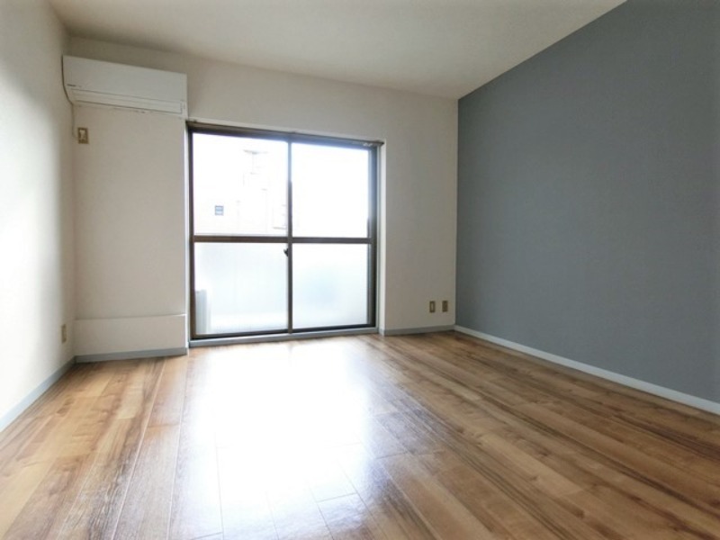 居室・リビング　図面と現状に相違がある場合には現状を優先