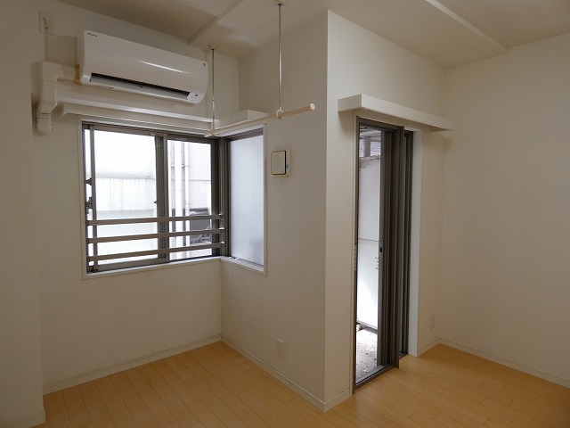 居室・リビング　居室※別部屋参考写真