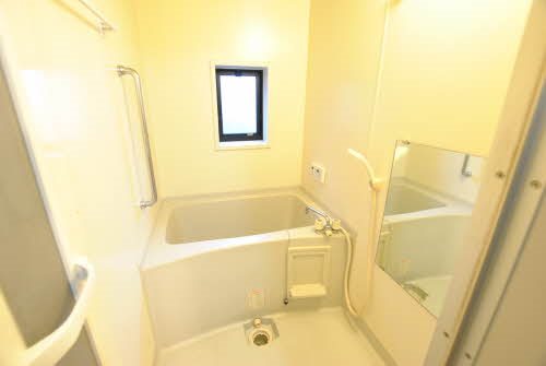 バス・シャワールーム　※別号室の写真になります。