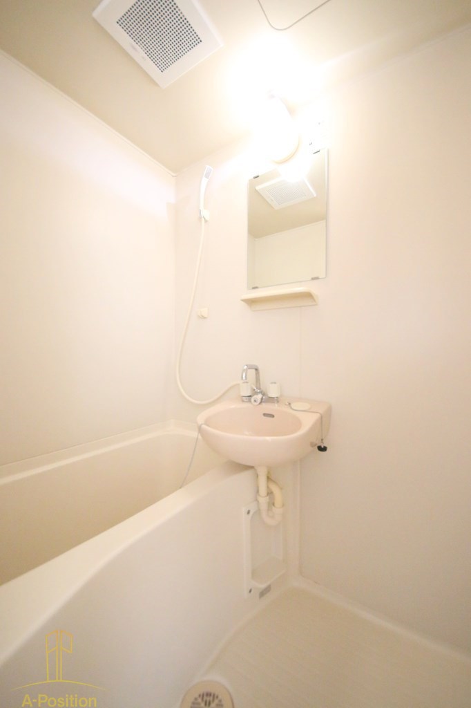 バス・シャワールーム　ヴェローナI