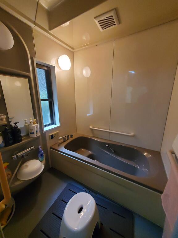 バス・シャワールーム　冬でも暖かいユニットバス仕様