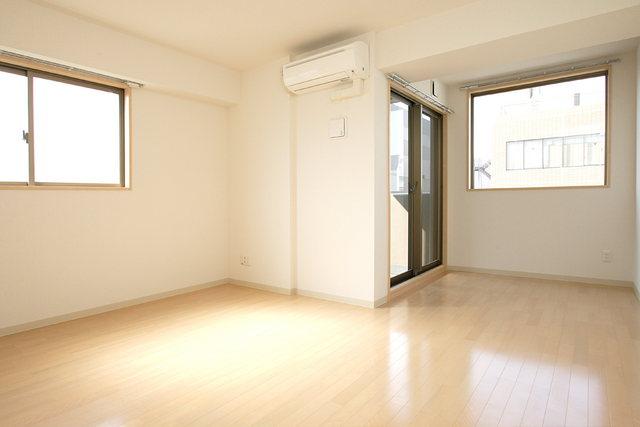 居室・リビング　居室