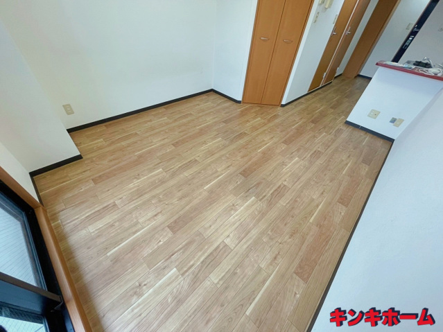 居室・リビング　写真は別のお部屋です。