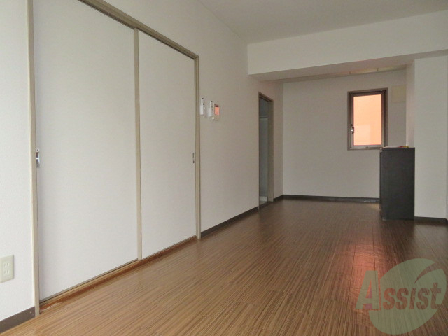 居室・リビング　広くてキレイなＬＤＫが広がっていて、充実した生活が送れそう。