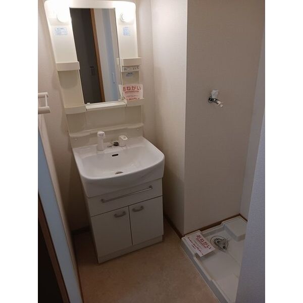 洗面設備　独立洗面化粧台付きでおすすめです！