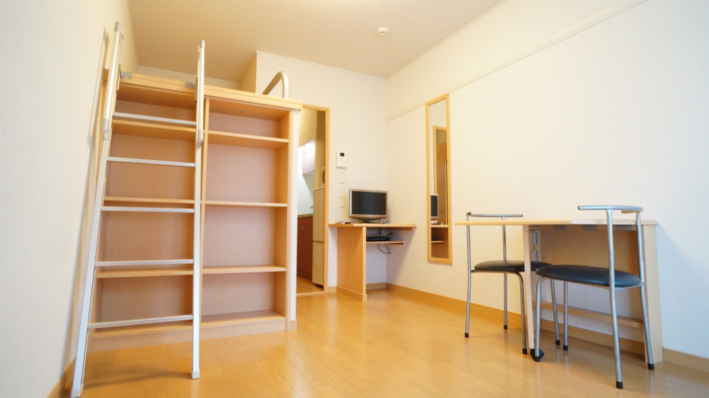 居室・リビング　広々とした綺麗なお部屋です。