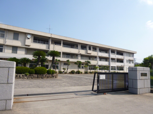 中学校　福田中学校（中学校）まで1814m