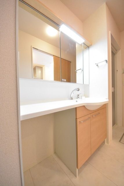 洗面設備　独立洗面台