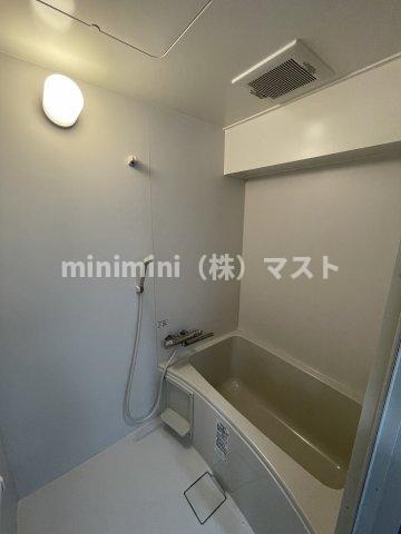 バス・シャワールーム　別部屋参考写真