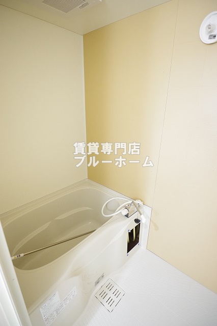 バス・シャワールーム　素敵な浴室です！