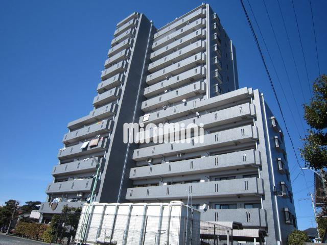 建物外観　１４階建てマンション
