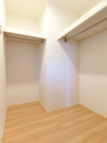 収納　ウォークインクローゼット