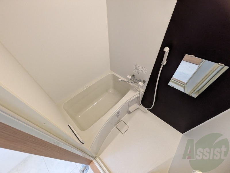 バス・シャワールーム　お風呂です。ゆっくりお風呂につかるのも体に良いですね～