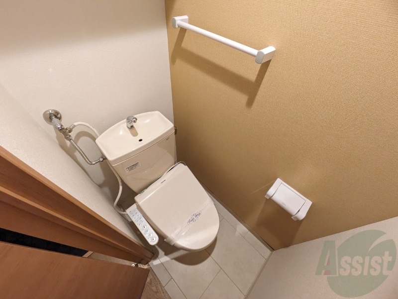 トイレ　トイレです。ウォシュレット付を探している方、おすすめです。