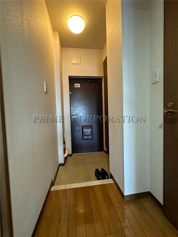 玄関　※参考写真※