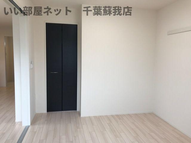 その他部屋・スペース　使い勝手のいい寝室です