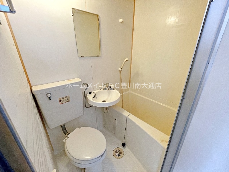 バス・シャワールーム　同型別部屋写真