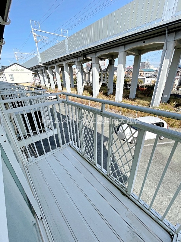 バルコニー　同型別部屋写真