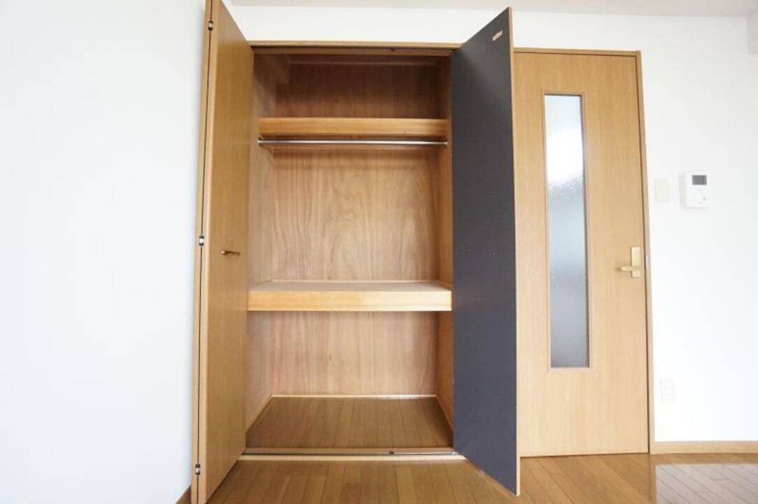 収納　クローゼット