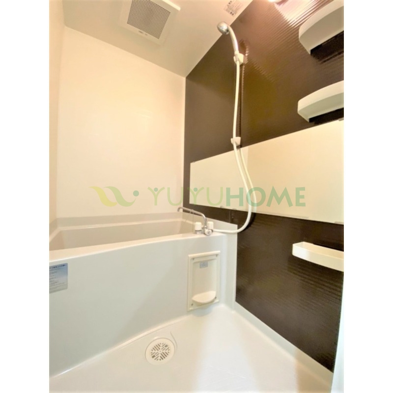 バス・シャワールーム　※間取り・設備等に相違がある場合は、現状優先※