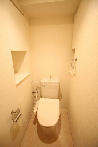 トイレ　（別タイプ参考写真）王子神谷パークハウス　北区神谷1