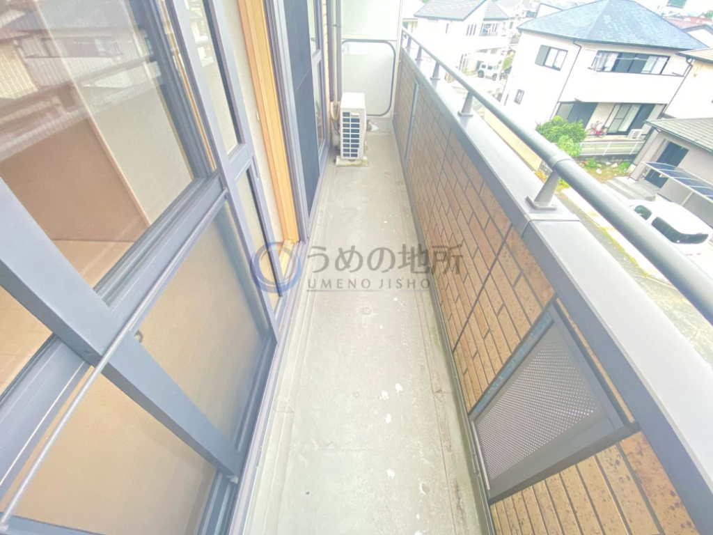 バルコニー　ベランダ