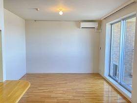 居室・リビング　エアコン付き